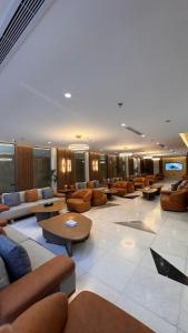 new level hotel