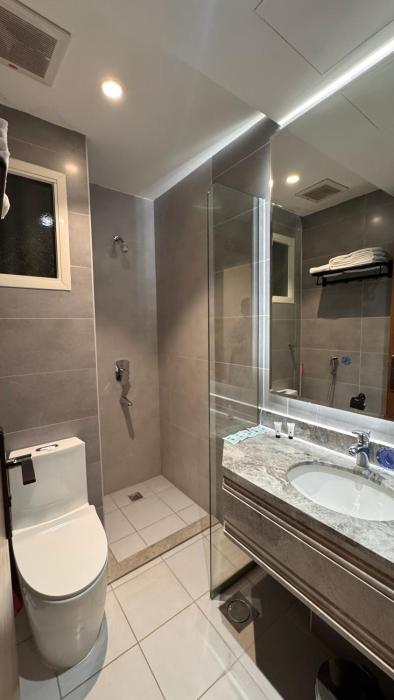 new level hotel