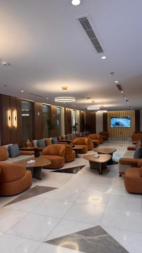 new level hotel