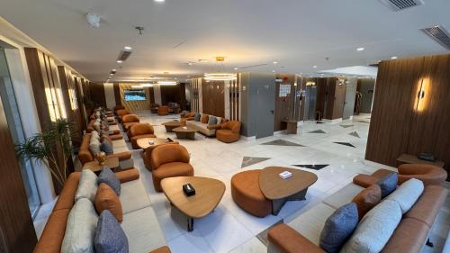 new level hotel