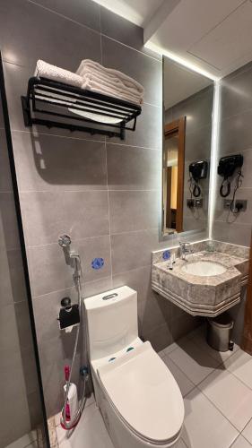 new level hotel