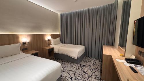 new level hotel