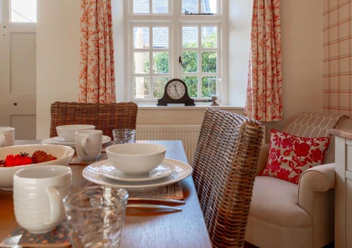 jasmine cottage 2bd in heart of bourton