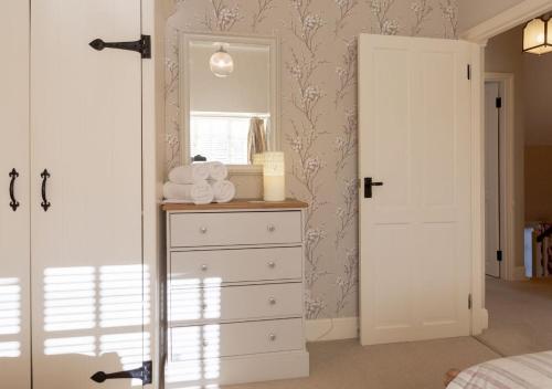 jasmine cottage 2bd in heart of bourton