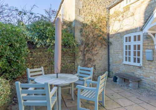 jasmine cottage 2bd in heart of bourton