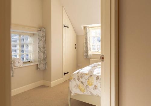 jasmine cottage 2bd in heart of bourton