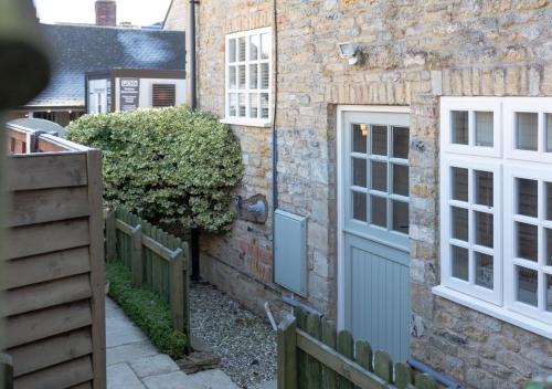 jasmine cottage 2bd in heart of bourton