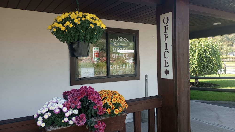 upper delaware inn