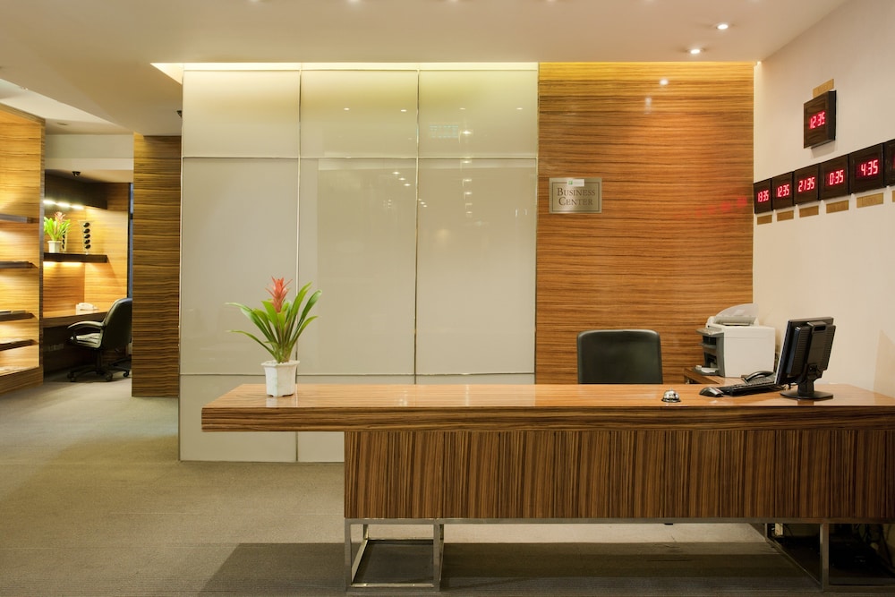 holiday inn and suites manila galleria by ihg