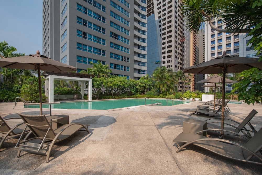 holiday inn and suites manila galleria by ihg