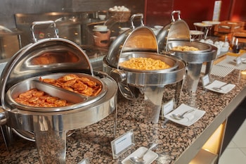 holiday inn and suites manila galleria by ihg