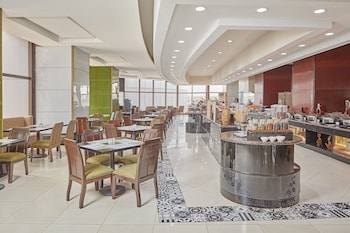 holiday inn and suites manila galleria by ihg