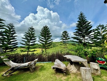 Kirirat Resort,,3 star