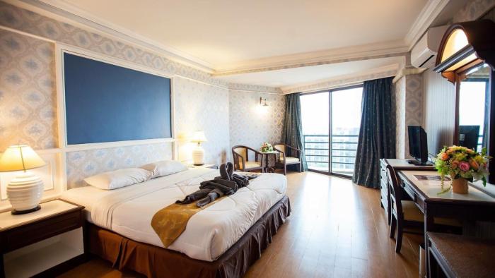 first pacific cirrus pattaya