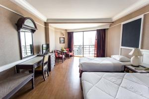 first pacific cirrus pattaya