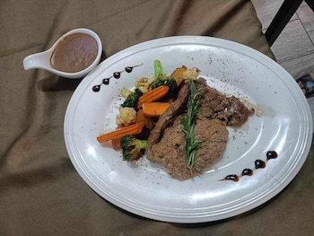 Coconut Garden Garden Cafe,,3 star