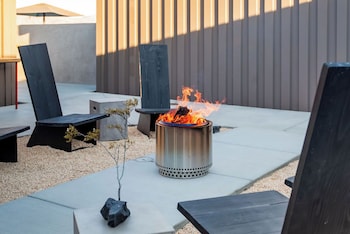 reset hotel joshua tree
