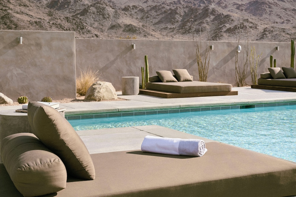 reset hotel joshua tree