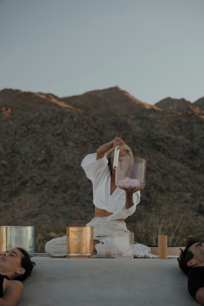reset hotel joshua tree