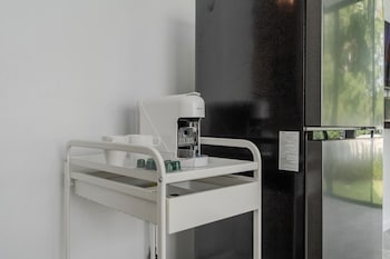 gina poolvilla89 pattaya bangsaray beach