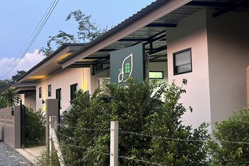baansuan jaidee near ton nga chang waterfall