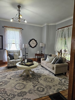 Maon House Bed And Breakfast,,2 star