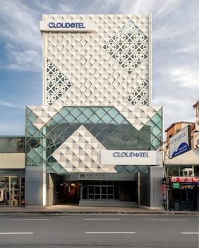 cloudotel walking street pattaya