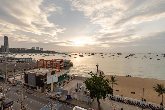 cloudotel walking street pattaya