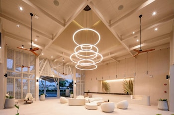 Lalynn Resort & Villas,,5 star