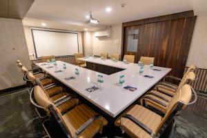 hotel kk by spree rajkot