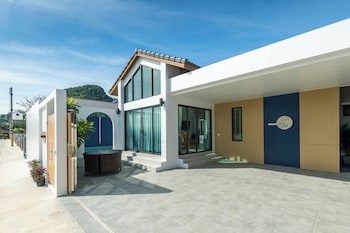aonang selena pool villa
