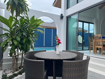aonang selena pool villa
