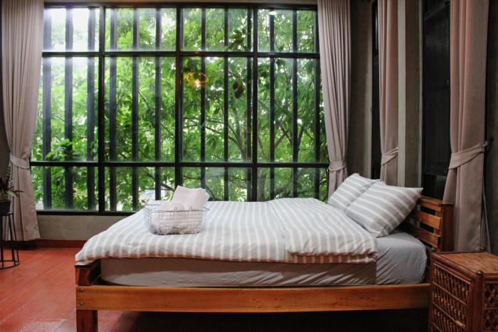 the melatonin hostel