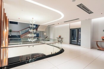 krishnas courtyard hotel and convention