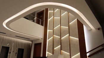 krishnas courtyard hotel and convention