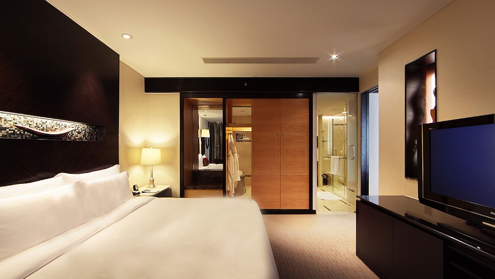 intercontinental qingdao by ihg