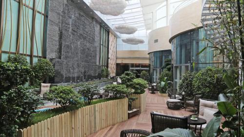 intercontinental qingdao by ihg