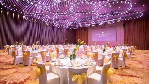 intercontinental qingdao by ihg