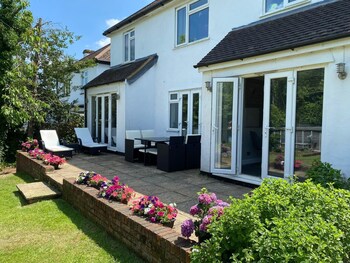 The Coniston Rooms,,2 star