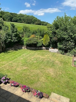 The Coniston Rooms,,2 star