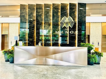 the manor klcc luxury asia
