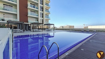 vogue jewelz resident near miraclegarden