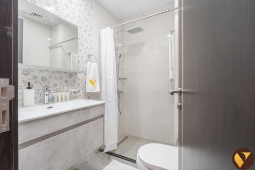 vogue jewelz resident near miraclegarden