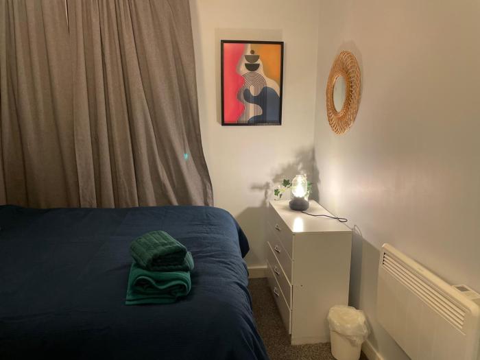 stylish retreat sleeps 6 terrace 2bedroom petsok