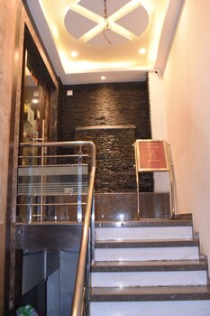 Gopi Hotel And Restaurant,,3 star