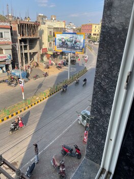 Gopi Hotel And Restaurant,,3 star