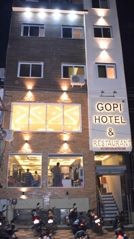 Gopi Hotel And Restaurant,,3 star