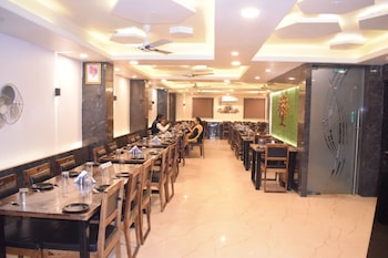 Gopi Hotel And Restaurant,,3 star