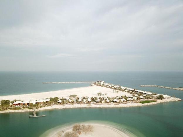 the ritz carlton ras al khaimah al hamra beach