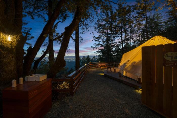 mays luxury farm stays
